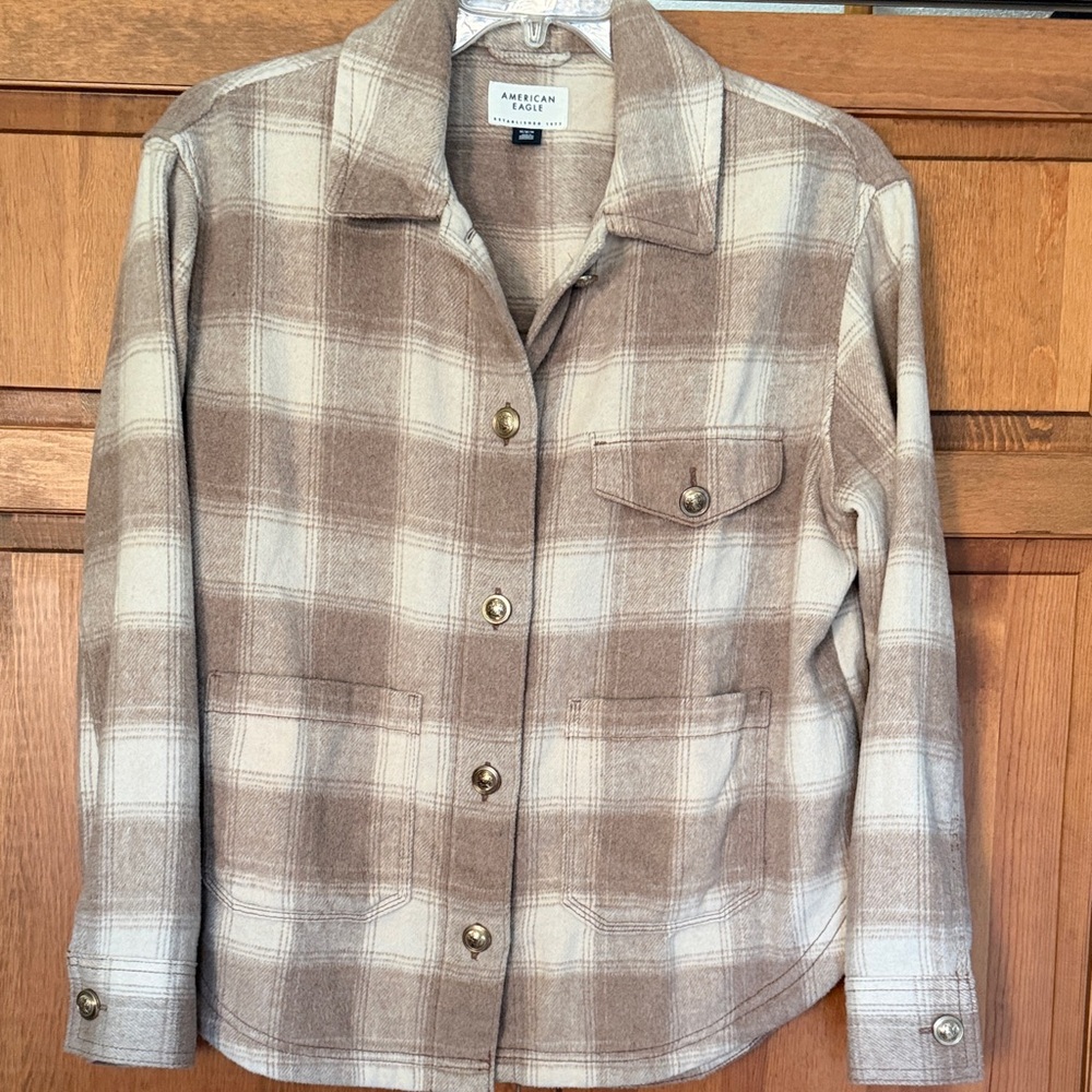 American Eagle Outfitters Beige Shacket